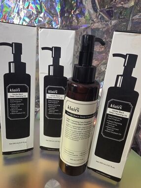 4 Brand NEW BOTTLES Gentle Black Deep Cleansing Oil —